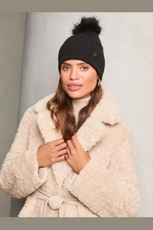 Lipsy London Cosy Ribbed Pom Pom Beanie Hat With WoolJeden
