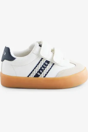 Ted Baker Boys White Low Top Trainers with Gum Soleuk10eu28