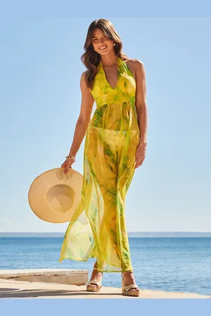 Sosandar Feather Print Halter Neck Maxi Beach Dress44