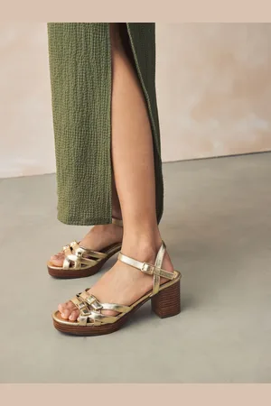Next Forever Comfort Round Toe Low Strap Buckle Detail Platform Sandalseu41