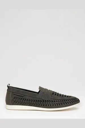 Threadbare Faux Suede Woven Loafersuk7eu41