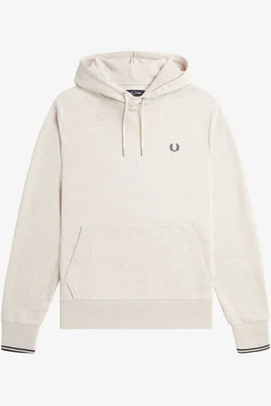 Fred Perry 100% bawełniana bluza z kapturem z kontrastowym wykończeniem, zakładana przez głowęS