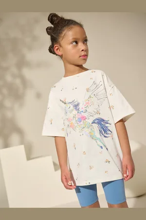 Next Oversized T-Shirt And Cycle Shorts Top & Shorts Set (3-16yrs)134140 cm