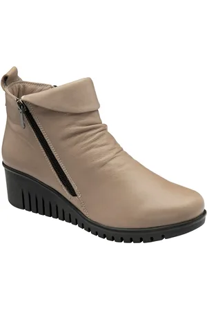 Lotus Leather Wedge Ankle BootsEU 38 (UK 5)