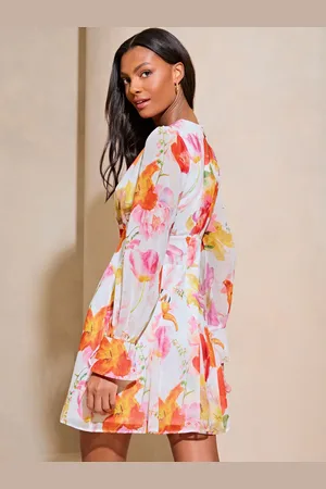 Lipsy London Floral Long Sleeve Round Neck Mini Dress34