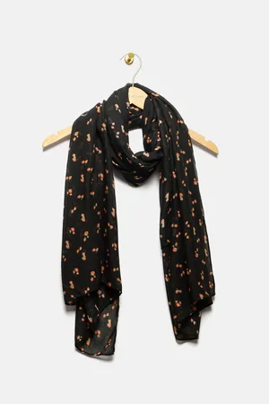 mint&berry Strawberry Print Lightweight ScarfJeden