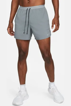 Nike Dri-FIT Stride 5 Inch Running ShortsXL