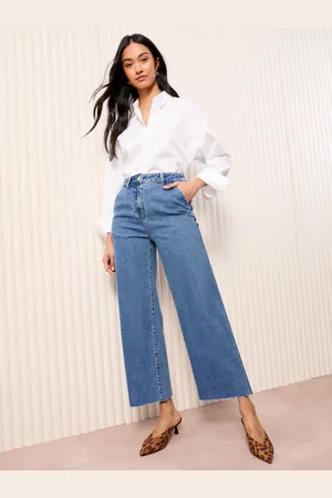 Friends Like These Wide Leg Cropped Jeans46