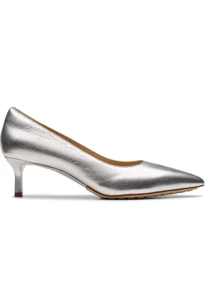 Clarks Leather Adela Court ShoesEU 42 (UK 8)