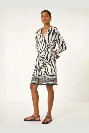 Roman Abstract Border Tie Shirt Dress38