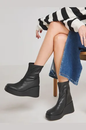 Simply Be Stretch Upper Wedge Ankle Boots In Extra Wide FitEU 37 (UK 4)