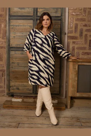Live Unlimited London Blurred Print Dress With Pockets42