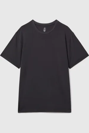 Reiss Che CHÉ Studios Crew Neck T-Shirt with TENCEL FibersM