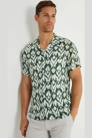 Threadbare Printed Revere Collar Short Sleeve ShirtX-Large