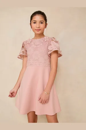 Lipsy London Flutter Sleeve Lace Occasion Dress (5-16yrs)6 lat (116 cm)
