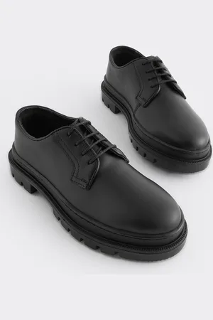 Next Sznurowane buty szkolneEU 33 (UK 1)