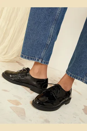 Friends Like These Flat Lace Up Patent Faux Leather Brogue Shoes6 EU 39 W