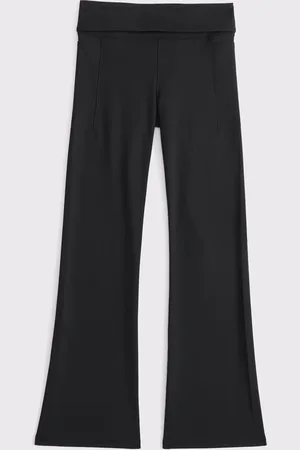Abercrombie & Fitch Active Athleisure Flare Leggings With Foldover Waist17 lat
