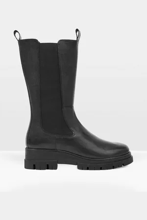 CELTIC & CO. Chunky Tall Chelsea Black BootsEU 38 (UK 5)