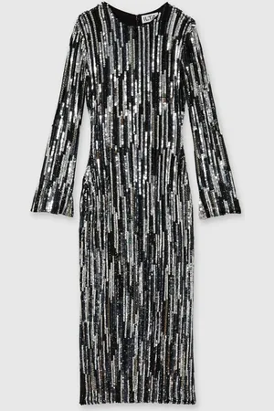 ilta Sequinned and Beaded Halter-Neck Dress38