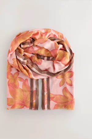 Next Lightweight Containing Silk ScarfJeden