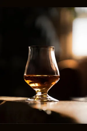 NUDE Set of 2 Islands Short Whisky Tasting GlassesJeden