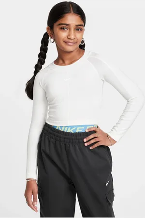 Nike Long-Sleeve Top122128 cm