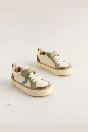 Next Buty sportowe w zygzaki zapinane na rzepEU 20.5 (UK 4)