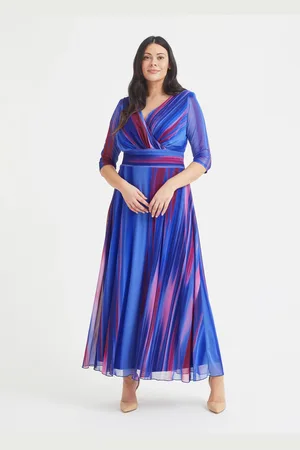 Scarlett & Jo Verity Ikat Print Maxi Gown54