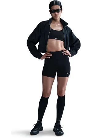 Nike High Waisted 5" Biker ShortsM