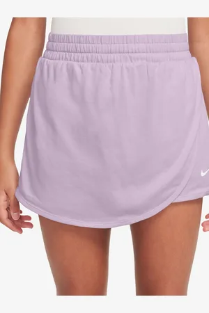 Nike Breezy Mid Rise Skort166168 cm