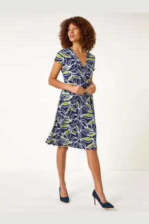 Roman Leaf Print Wrap Bodice Dress48