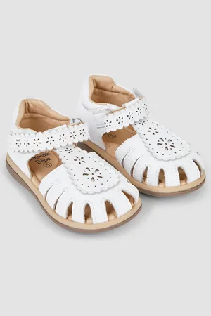 JoJo Maman Bébé Skórzane sandały Pretty z zakrytymi palcamiEU 24 (UK 7)