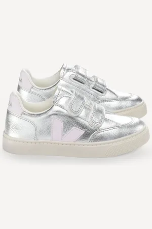 Veja Small Silver V-12 Trainers10.5 EU 28