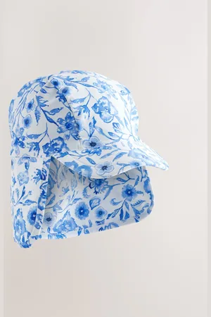 Next Swim Cap (3mths-10yrs)134140 cm