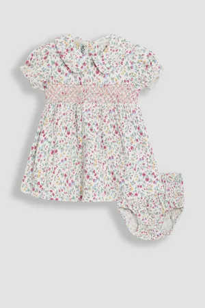 JoJo Maman Bébé Ditsy Floral Print Smocked Jersey Dress8692 cm