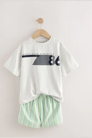 Next Oversized 100% Cotton Graphic T-Shirt & Woven Shorts (3-16yrs)166168 cm