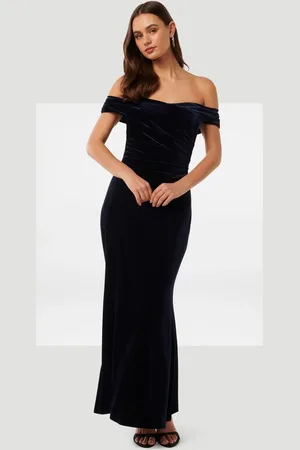 Forever New Ada Off Shoulder Velvet Gown38