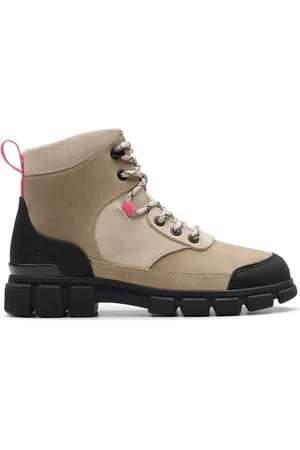 Clarks Evyn Hike BootsEU 28 F (UK 10)