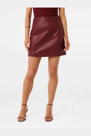 Forever New Eleni Vegan Leather Mini Skirt40