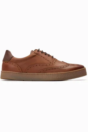 Base London Christo Brogue SneakersEU 43 (UK 9)