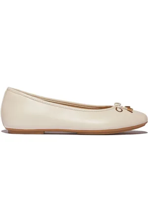 FitFlop Silver Delicato Bow Soft Leather Ballet FlatsEU 39 (UK 6)