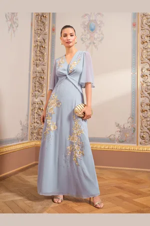 Love & Roses Embroidered Angel Sleeve Maxi Dress44