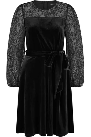 Yumi Velvet Skater Dress With Lace Sleeves44