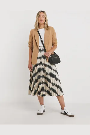 JD Williams Satin Pull On Pleated Midaxi Skirt50