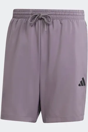adidas Essentials 3-Stripes Chelsea ShortsXS regularny