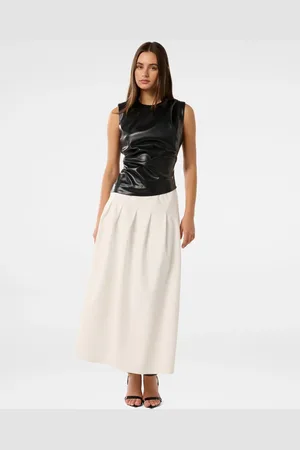 Forever New Jinnie Mixed Fabric Maxi Dress38