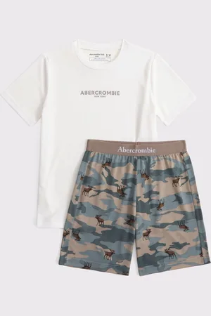 Abercrombie & Fitch Zestaw piżamowy z logo: koszulka i szorty15