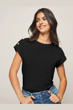 Lipsy London Round Neck T-Shirt40