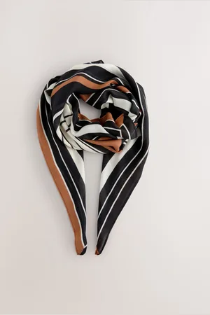 Next Square Lightweight ScarfJeden